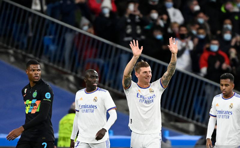 Real Madrid juara Grup D usai kalahkan Inter Milan 2-0 Real Madrid juara Grup D usai kalahkan Inter Milan 2-0