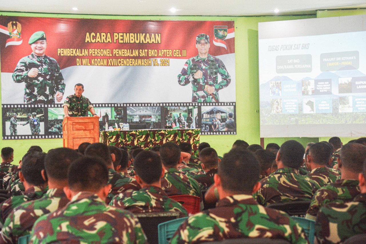 Satgas BKO di Papua diminta lebih humanis terhadap warga Satgas BKO di Papua diminta lebih humanis terhadap warga