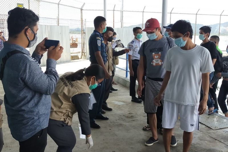 Pelni Nunukan angkut 187 TKI deportasi dari Malaysia ke daerah asal Pelni Nunukan angkut 187 TKI deportasi dari Malaysia ke daerah asal