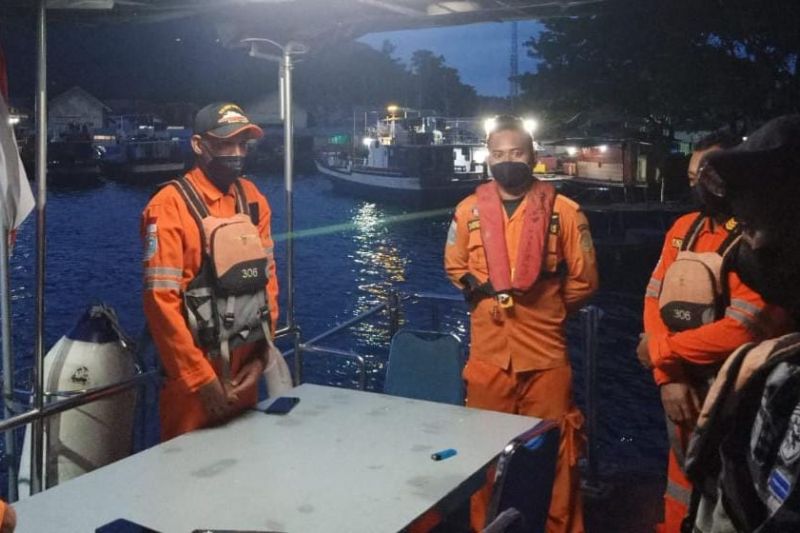 Tim SAR cari nelayan hilang di perairan Halmahera Selatan Tim SAR cari nelayan hilang di perairan Halmahera Selatan