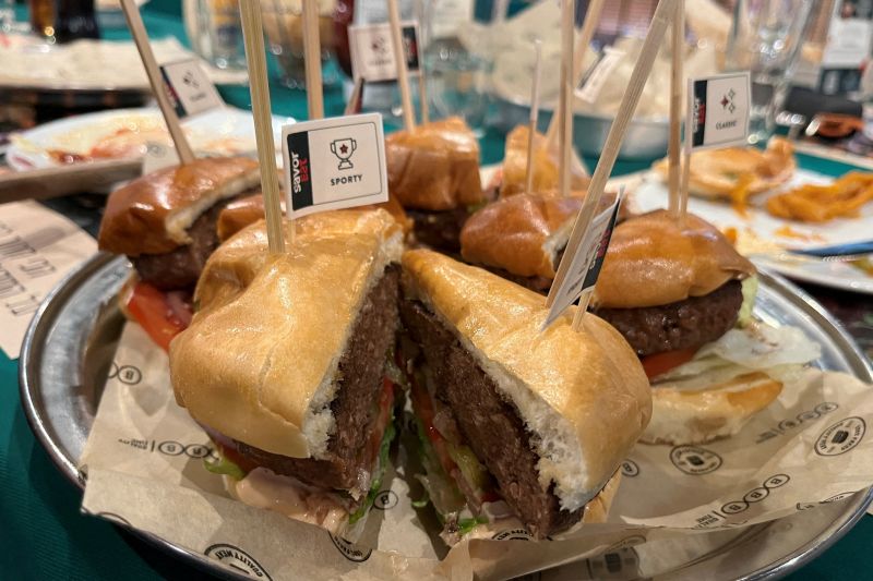 Unik, burger vegetarian dibuat dari 3D printer Unik, burger vegetarian dibuat dari 3D printer