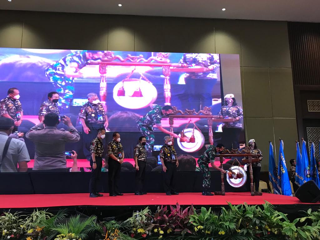 Pontjo Sutowo kembali terpilih sebagai Ketua Umum FKPPI 2021-2026 Pontjo Sutowo kembali terpilih sebagai Ketua Umum FKPPI 2021-2026