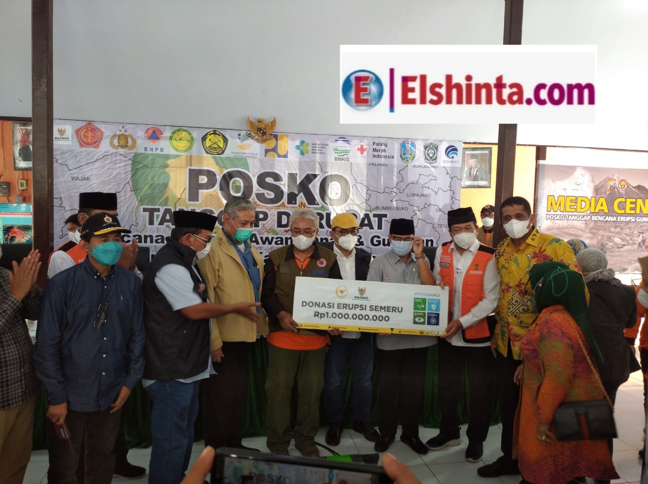 Baznas se Jawa Timur bergantian tangani korban erupsi Semeru di Lumajang Baznas se Jawa Timur bergantian tangani korban erupsi Semeru di Lumajang