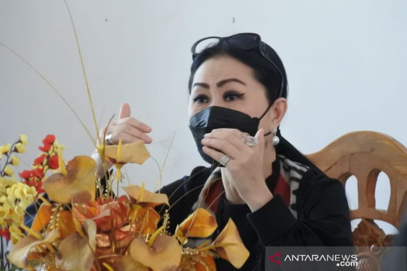Dekranasda NTT gagas Tenun Masuk Sekolah untuk regenerasi penenun Dekranasda NTT gagas Tenun Masuk Sekolah untuk regenerasi penenun
