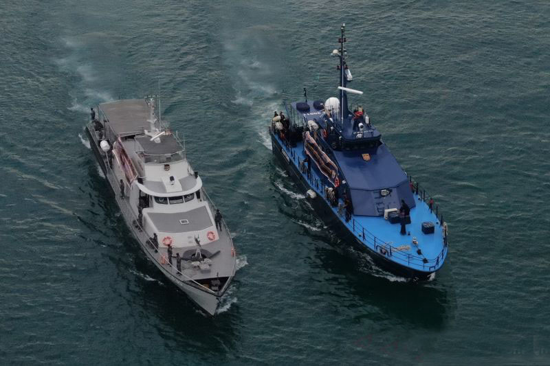 Operasi Lancang Kuning turunkan 11 kapal BC-Lantamal IV di Kepri
