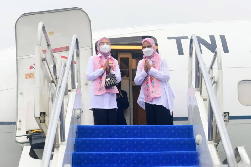 IrianaJokowi akan tinjau vaksinasi anak di Bandung
