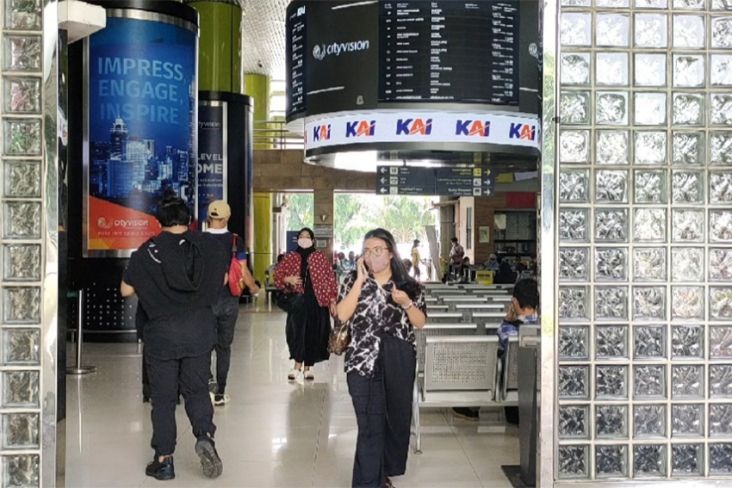 Hari Natal, 3.500 penumpang berangkat dari Stasiun Gambir Hari Natal, 3.500 penumpang berangkat dari Stasiun Gambir