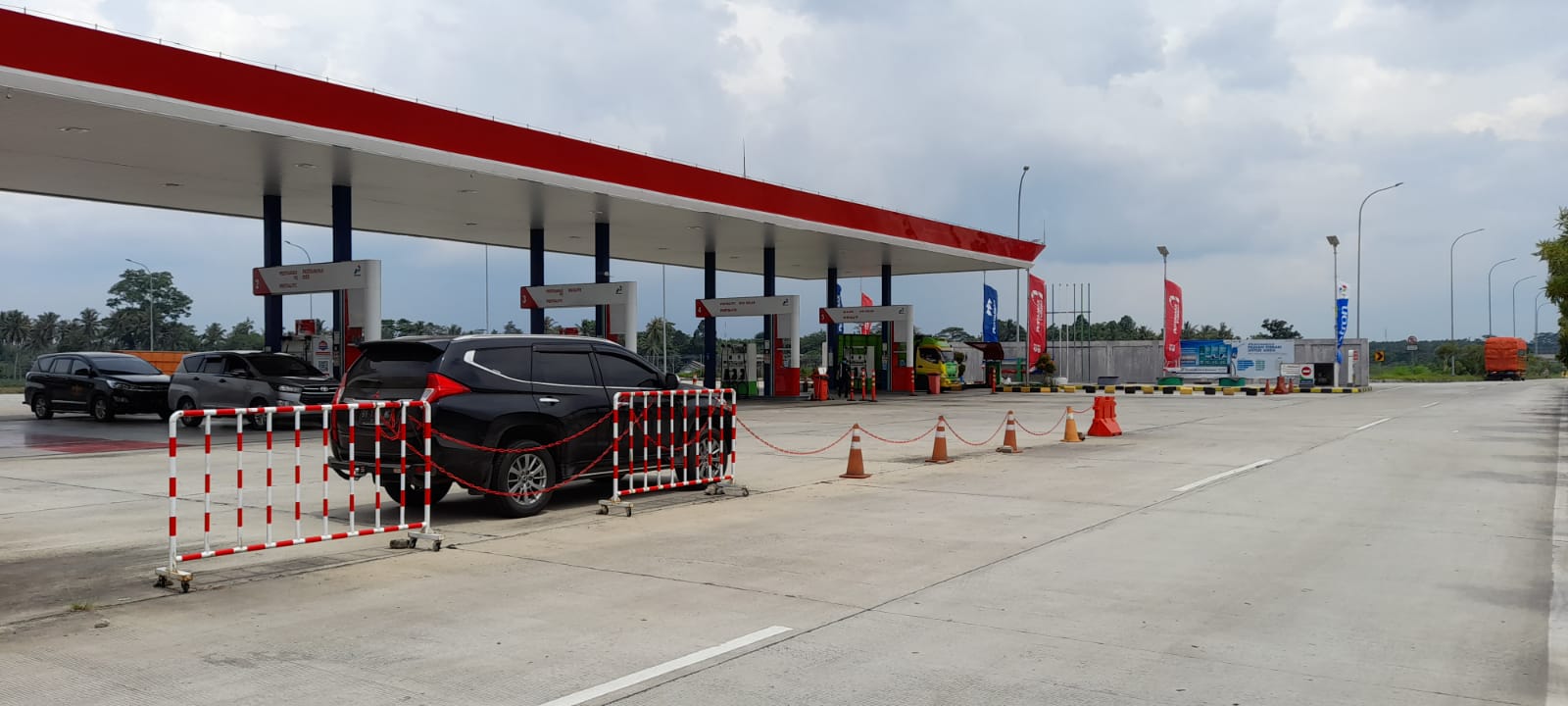 Jelang Nataru, Pertamina pastikan 81 SPBU Sumbagsel siap layani warga Jelang Nataru, Pertamina pastikan 81 SPBU Sumbagsel siap layani warga