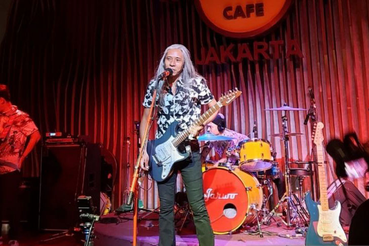 Mengenal lagu baru dan mengenang Naif di mini konser Mr. Jarwo
