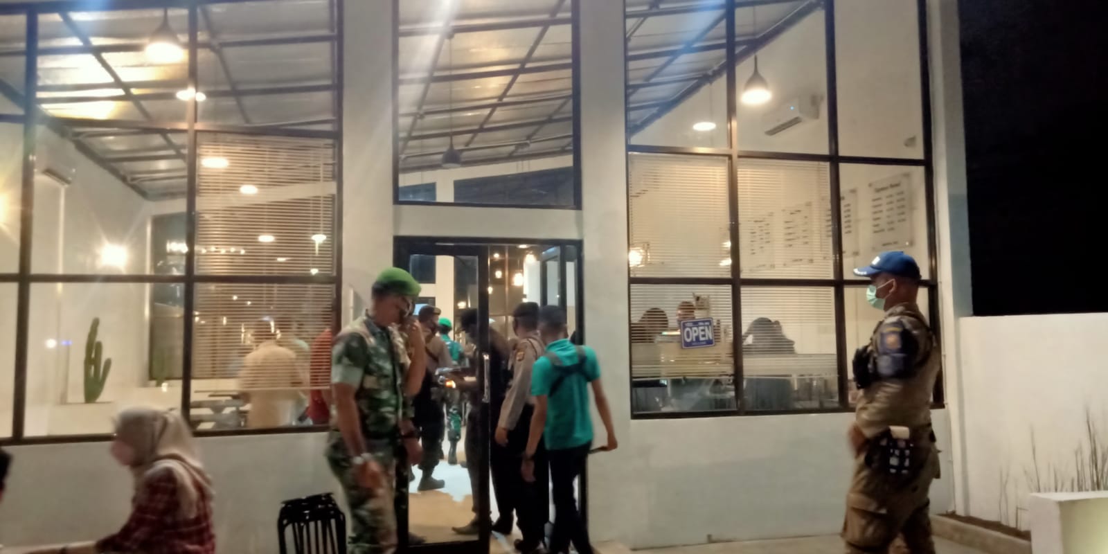 Polres Lhokseumawe dan Tim Gabungan Operasi Yustisi sisir sejumlah kawasan Polres Lhokseumawe dan Tim Gabungan Operasi Yustisi sisir sejumlah kawasan