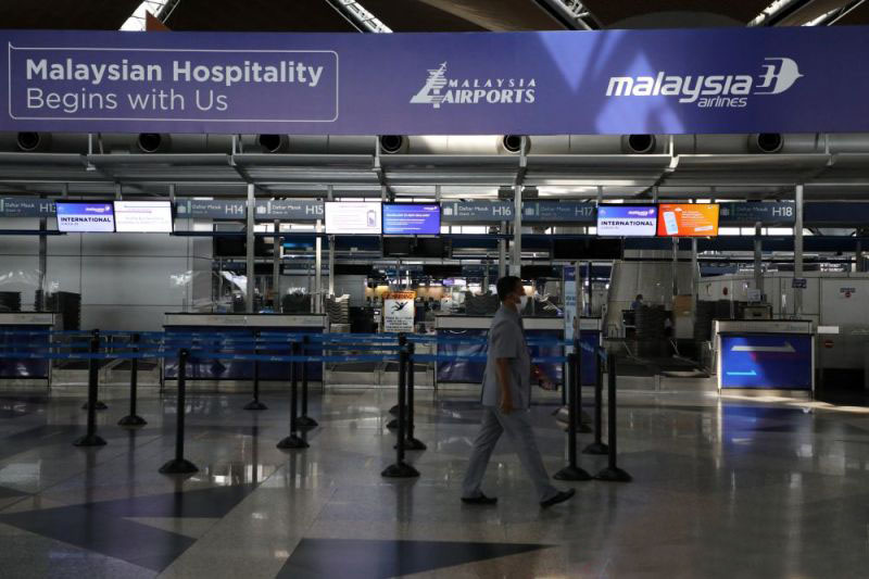 306 pelancong ke Malaysia diduga tertular Omicron 306 pelancong ke Malaysia diduga tertular Omicron