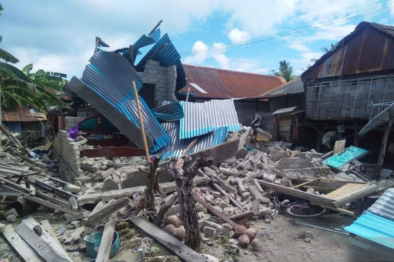 Pemkab Selayar evakuasi warga setelah gempa magnitudo 7,5 Pemkab Selayar evakuasi warga setelah gempa magnitudo 7,5