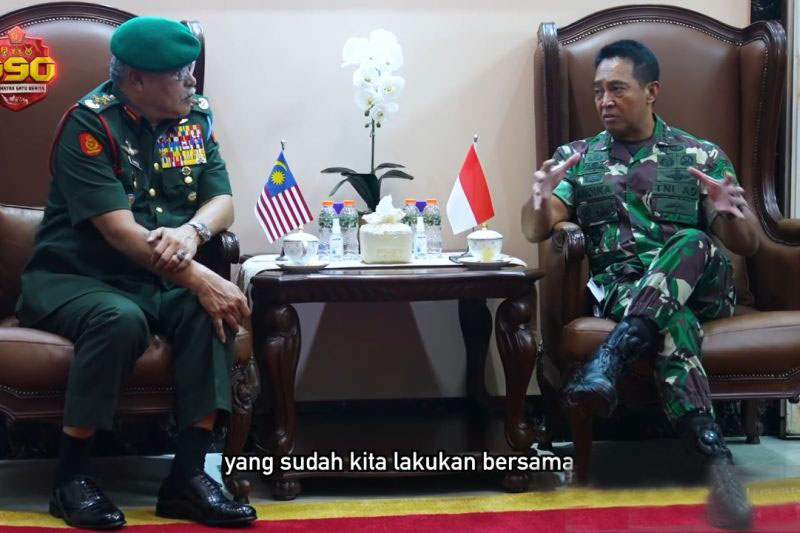 TNI perkuat hubungan bilateral dengan Malaysia TNI perkuat hubungan bilateral dengan Malaysia