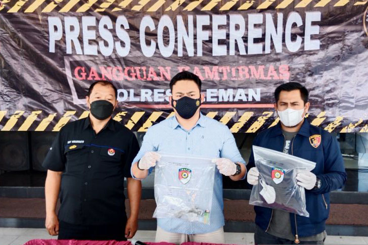 Polisi tetapkan dua tersangka kasus pembakaran Kantor PSS Sleman