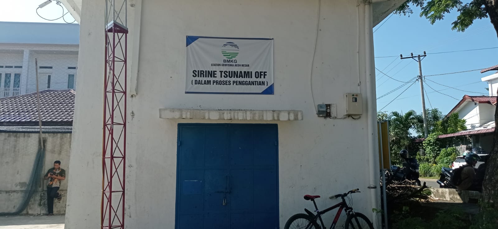 Mengenang tsunami, empat unit sirene tsunami dibunyikan serentak Mengenang tsunami, empat unit sirene tsunami dibunyikan serentak