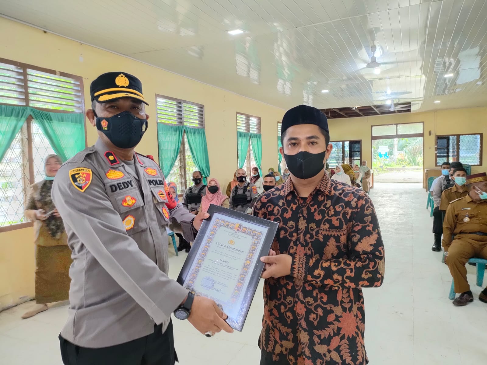 Capai vaksinasi terbanyak, Gampong Cot Girek Kandang dapat penghargaan