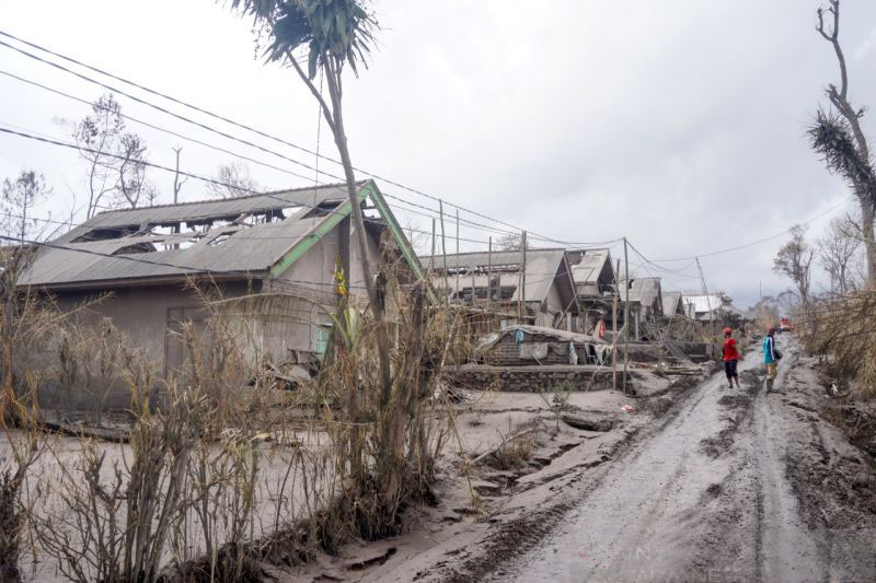 Langkah cepat Pertamina bantu korban erupsi Semeru diapresiasi Langkah cepat Pertamina bantu korban erupsi Semeru diapresiasi