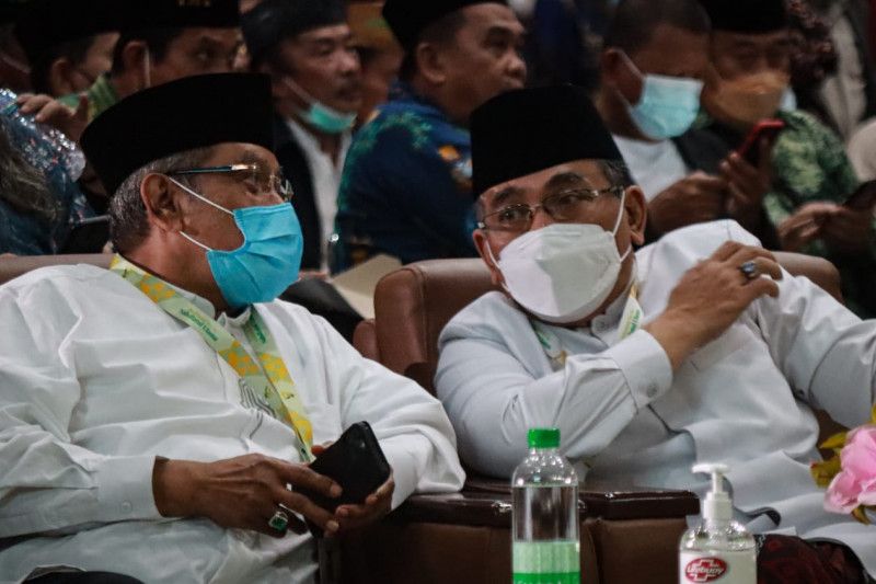 KH Yahya Cholil Staquf terpilih sebagai Ketum PBNU KH Yahya Cholil Staquf terpilih sebagai Ketum PBNU