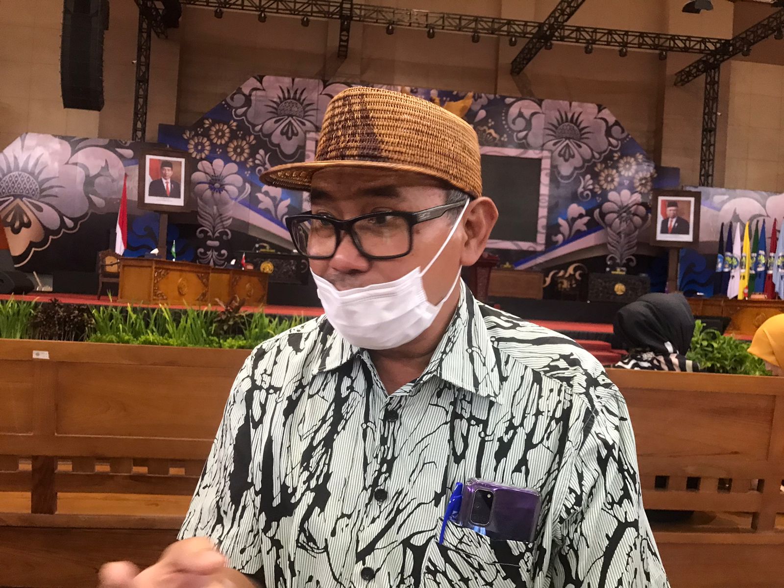 UM kukuhkan lima profesor di akhir tahun 2021 UM kukuhkan lima profesor di akhir tahun 2021