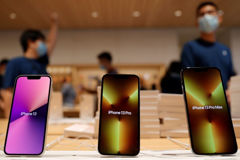 Produksi iPhone13 dipangkas akibat minat masyarakat turun