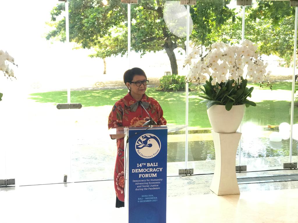 Menlu: Penerapan nilai dasar demokrasi penting dalam pemulihan Covid-19 Menlu: Penerapan nilai dasar demokrasi penting dalam pemulihan Covid-19