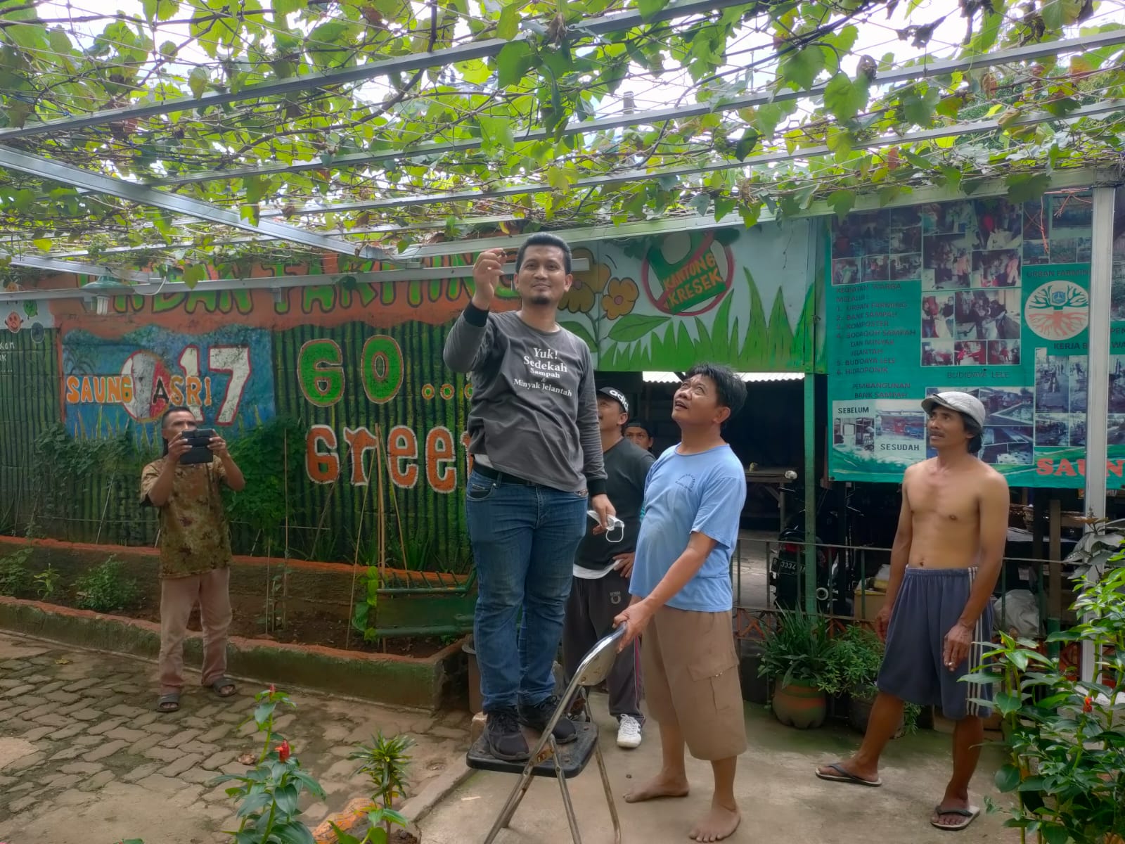 Masuki musim hujan, warga diminta bersihkan lingkungan Masuki musim hujan, warga diminta bersihkan lingkungan
