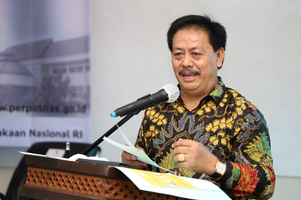 Perkembangan literasi harus diperhatikan untuk capai masyarakat informasi Perkembangan literasi harus diperhatikan untuk capai masyarakat informasi