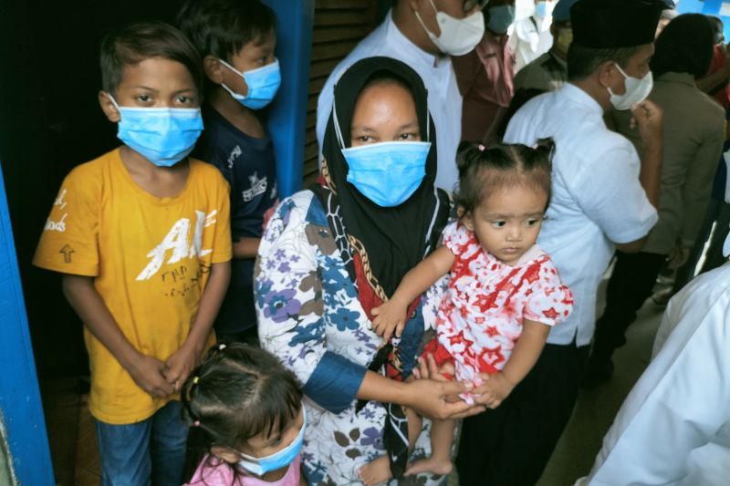 Warga Wijaya Kusuma bersyukur bedah rumah gratis dari Pemkot Jakbar