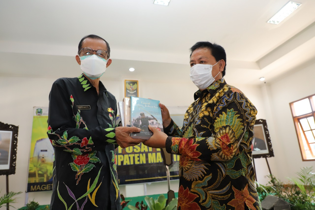 Graha Pusat Literasi Kabupaten Magetan bisa jadi wisata literasi pelajar Graha Pusat Literasi Kabupaten Magetan bisa jadi wisata literasi pelajar