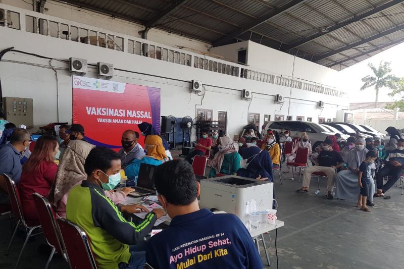 Satgas: Vaksinasi COVID-19 dosis lengkap capai 105.238.121 orang