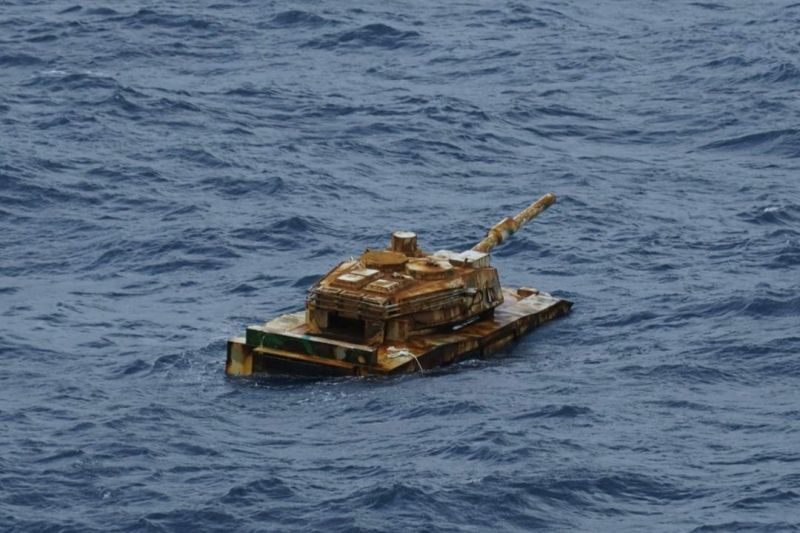 TNI AL: Temuan benda mirip tank di perairan Natuna tidak berbahaya TNI AL: Temuan benda mirip tank di perairan Natuna tidak berbahaya