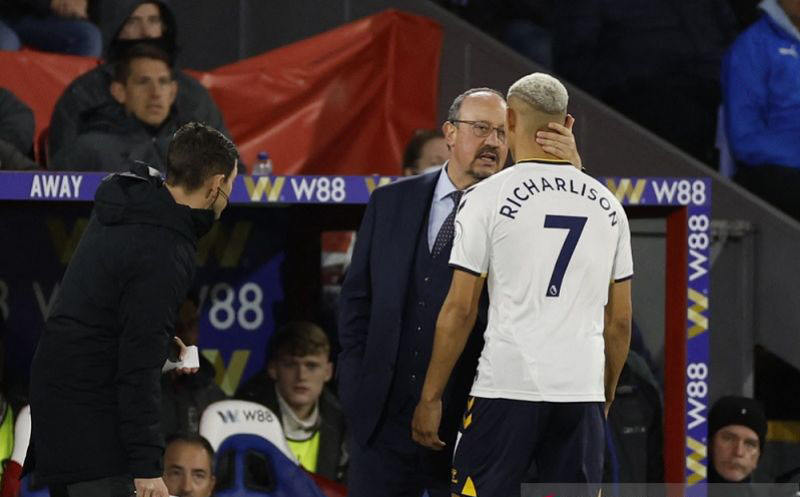 Everton kehilangan Richarlison beberapa pekan ke depan