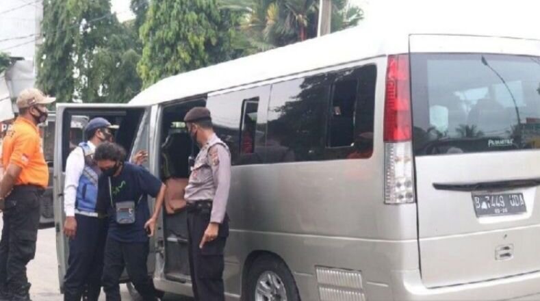 Vaksinasi di Sumut sisir pelaku perjalanan saat Natal dan Tahun Baru Vaksinasi di Sumut sisir pelaku perjalanan saat Natal dan Tahun Baru