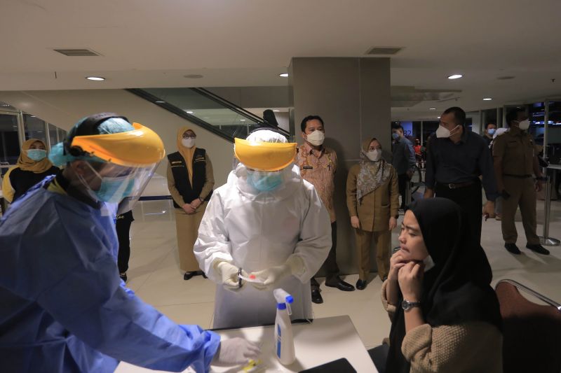 Pemkot Tangerang gelar survailans aktif hingga 4 Januari 2022