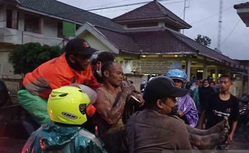 Data sementara korban luka bakar akibat letusan Gunung Semeru Data sementara korban luka bakar akibat letusan Gunung Semeru
