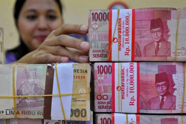 Rupiah Senin pagi melemah 16 poin
