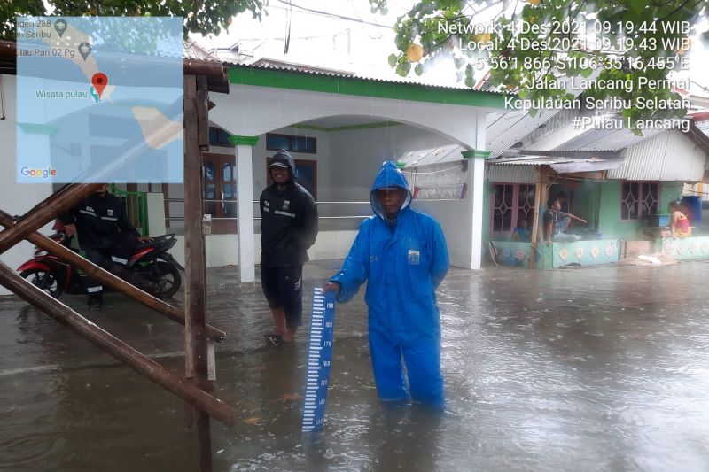 Pelaksana tugas Lurah Pulau Pari sebut rob landa enam lokasi Pelaksana tugas Lurah Pulau Pari sebut rob landa enam lokasi