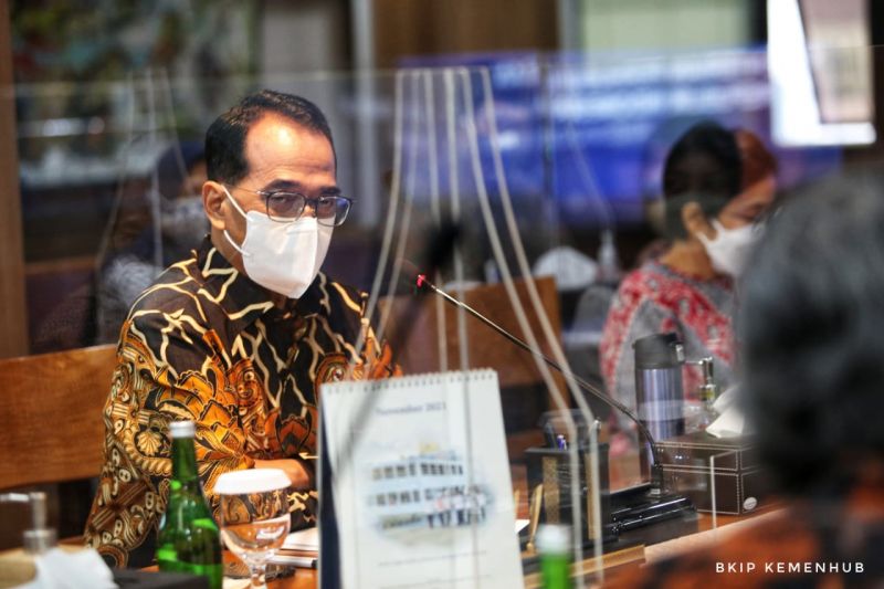 Menhub instruksikan jajarannya prioritaskan pembangunan bernilai guna