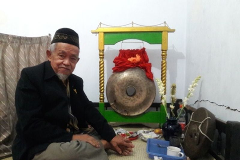 Gong Si Bolong ditetapkan sebagai warisan budaya tak benda Gong Si Bolong ditetapkan sebagai warisan budaya tak benda