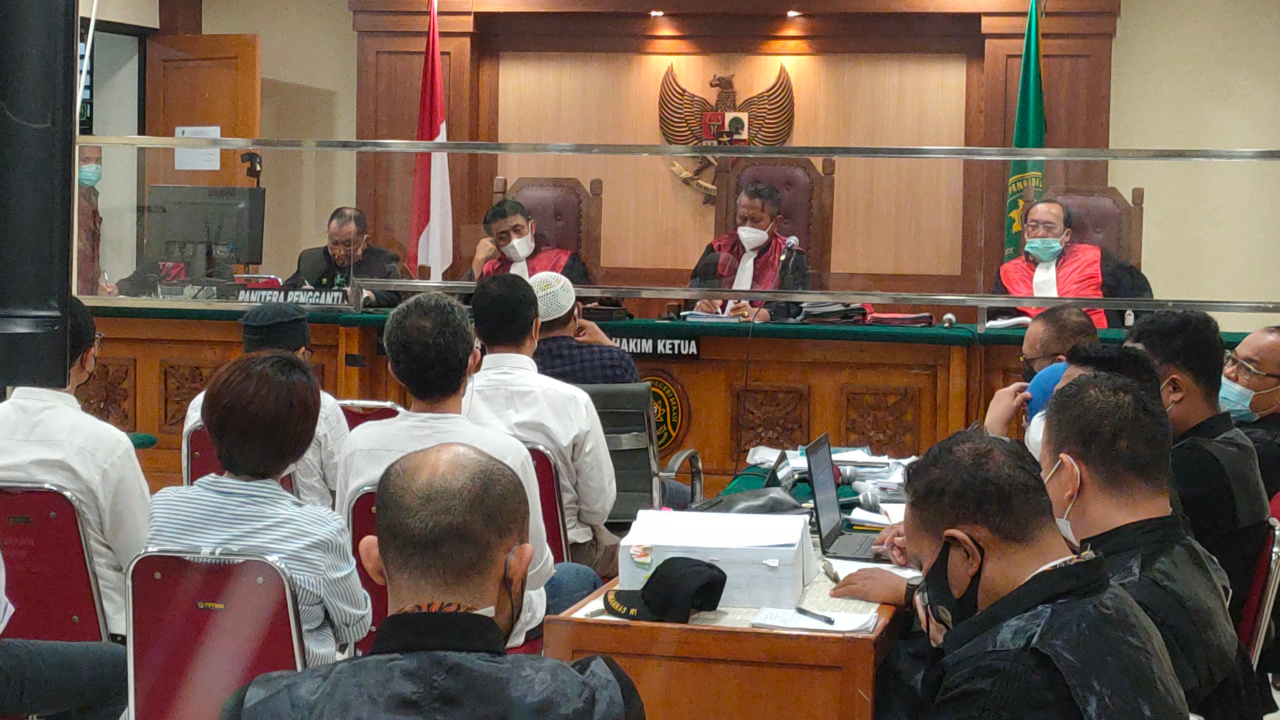 Sidang lanjutan kasus EDcCash, terdakwa sebut saksi tahu seluk beluk perusahaan Sidang lanjutan kasus EDcCash, terdakwa sebut saksi tahu seluk beluk perusahaan