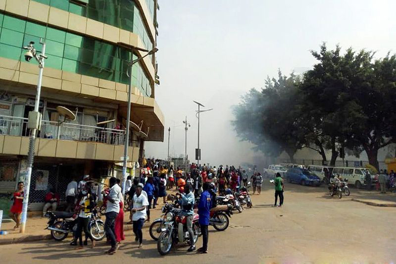 ISIS akui serangan bom di ibu kota Uganda ISIS akui serangan bom di ibu kota Uganda