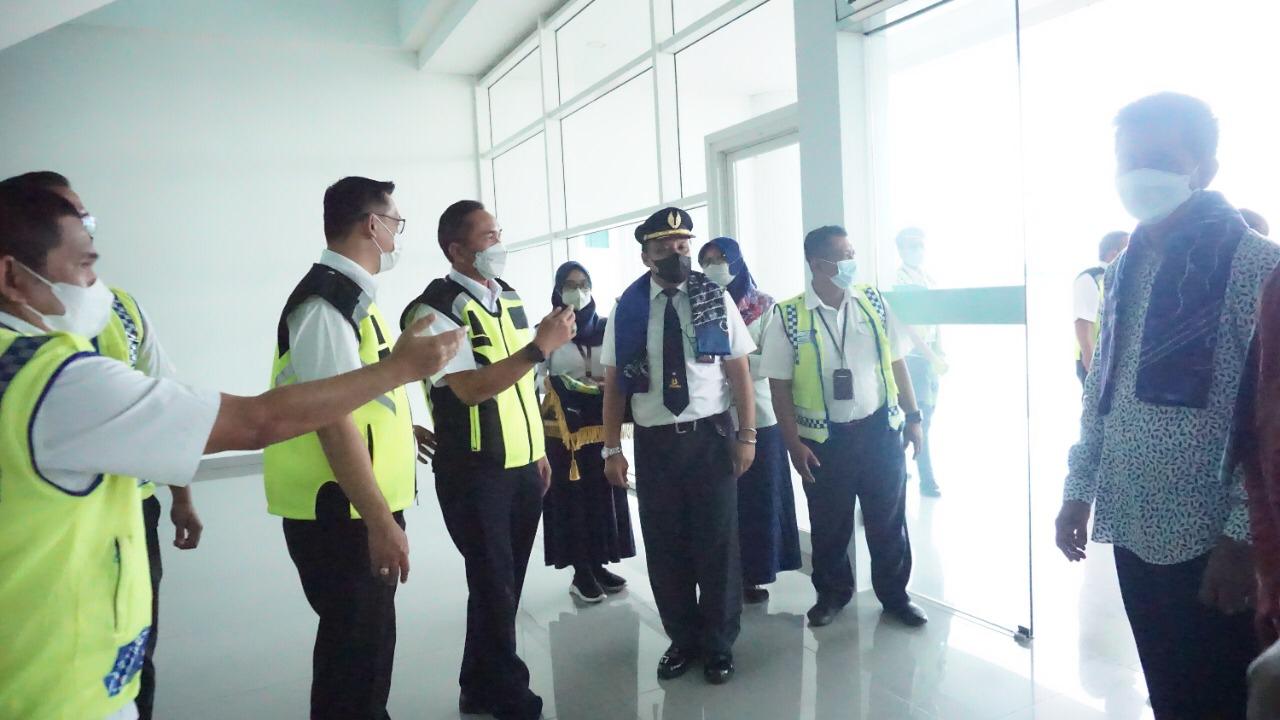 Terbang perdana Banjarmasin-Muara Teweh, AP I gandeng maskapai tambah rute baru Terbang perdana Banjarmasin-Muara Teweh, AP I gandeng maskapai tambah rute baru