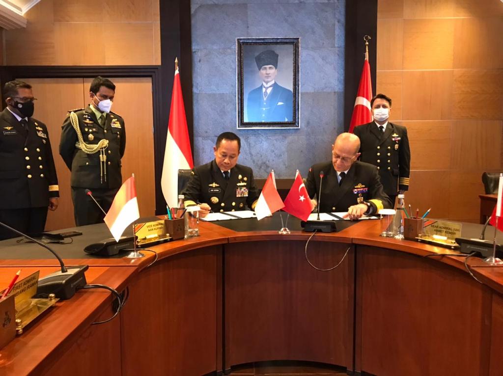 Bakamla RI dan Turkish Coast Guard sepakati kerja sama bidang keamanan maritim Bakamla RI dan Turkish Coast Guard sepakati kerja sama bidang keamanan maritim