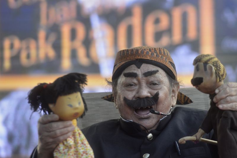 Serba-serbi Hari Dongeng Nasional Serba-serbi Hari Dongeng Nasional