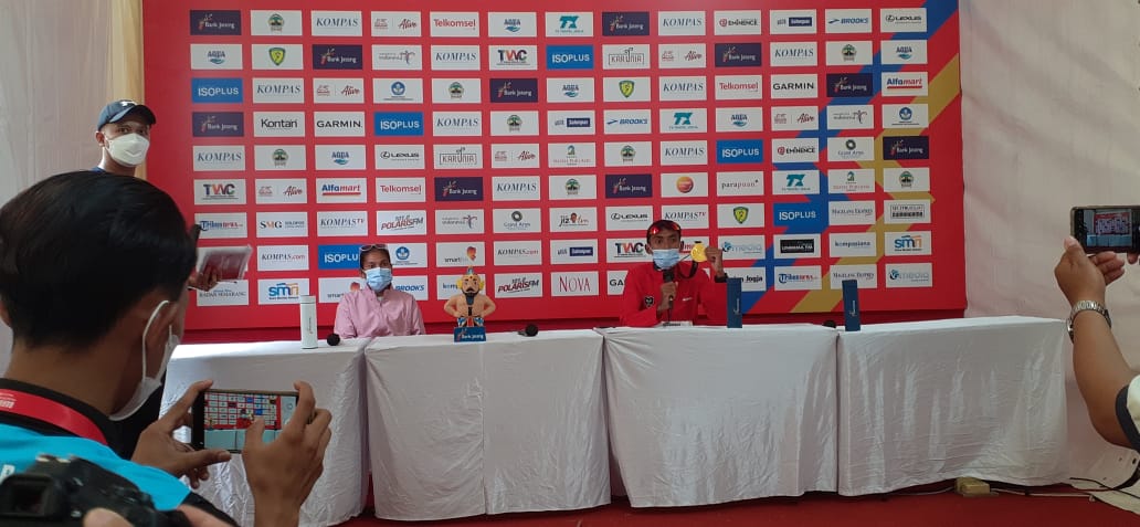 Agus Prayogo dan Odekta Naibaho raih juara di Borobudur Marathon Elite Race 2021 Agus Prayogo dan Odekta Naibaho raih juara di Borobudur Marathon Elite Race 2021