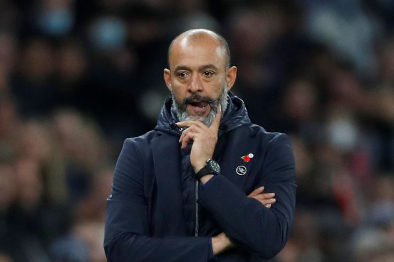 Hanya bertahan empat bulan, Nuno Espirito Santo dipecat Tottenham