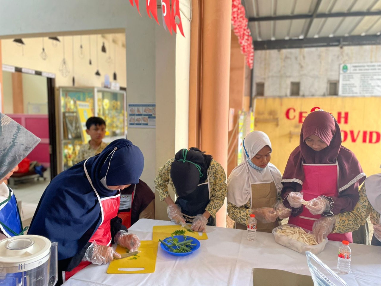 Ajarkan peluang usaha, Pertamina latih siswa disabilitas Indramayu buat olahan jamur Ajarkan peluang usaha, Pertamina latih siswa disabilitas Indramayu buat olahan jamur