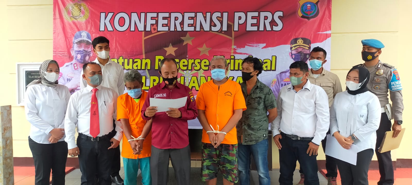 Dua pelaku asusila diciduk polisi Dua pelaku asusila diciduk polisi