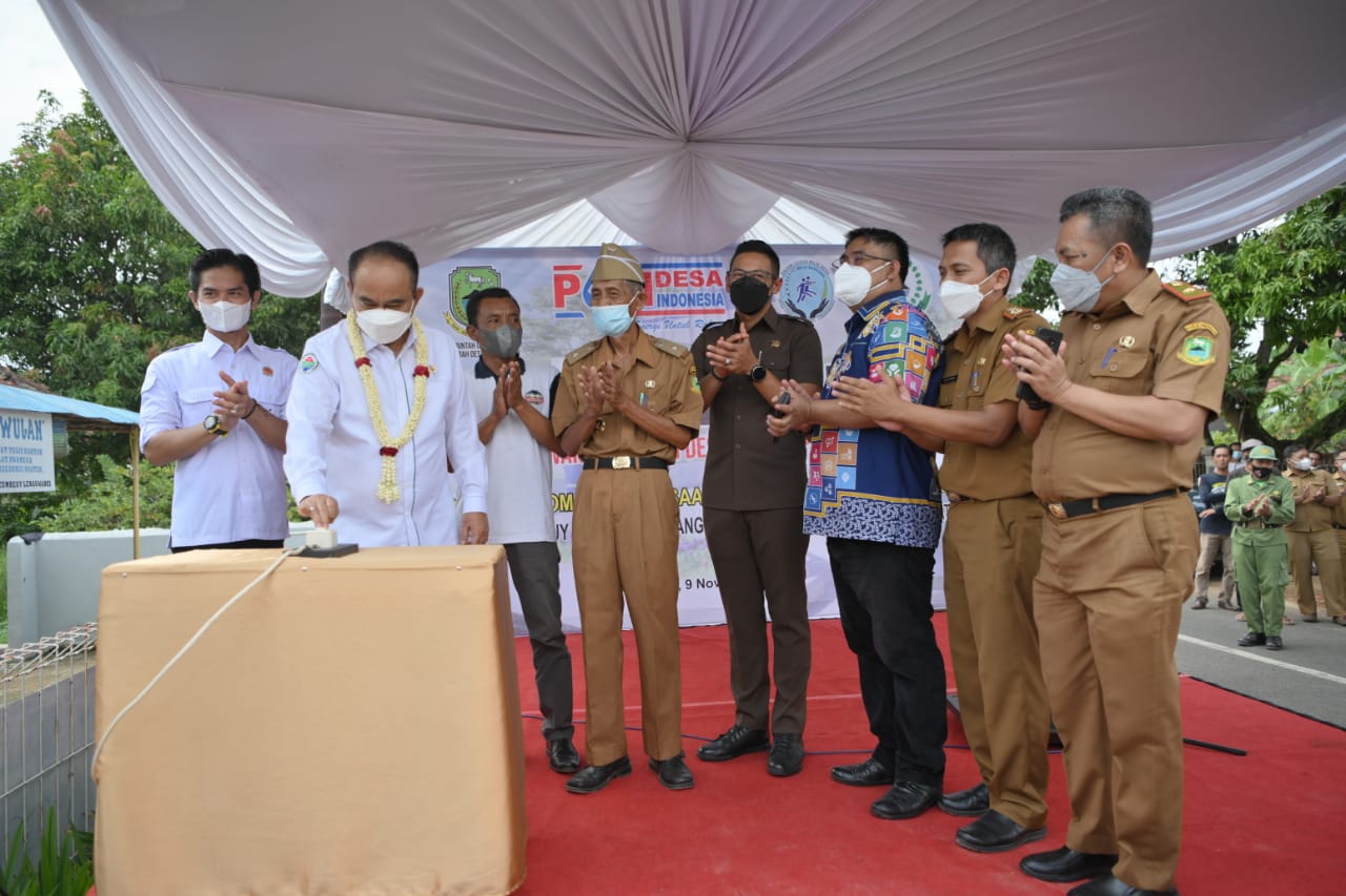 Wamendes Budi Arie resmikan POMDesa Pertama di Indonesia Wamendes Budi Arie resmikan POMDesa Pertama di Indonesia