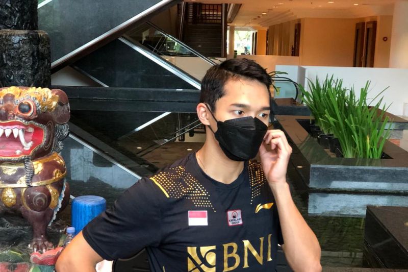 Ginting dan Jonatan sukses atasi cedera jelang IBF 2021 Ginting dan Jonatan sukses atasi cedera jelang IBF 2021